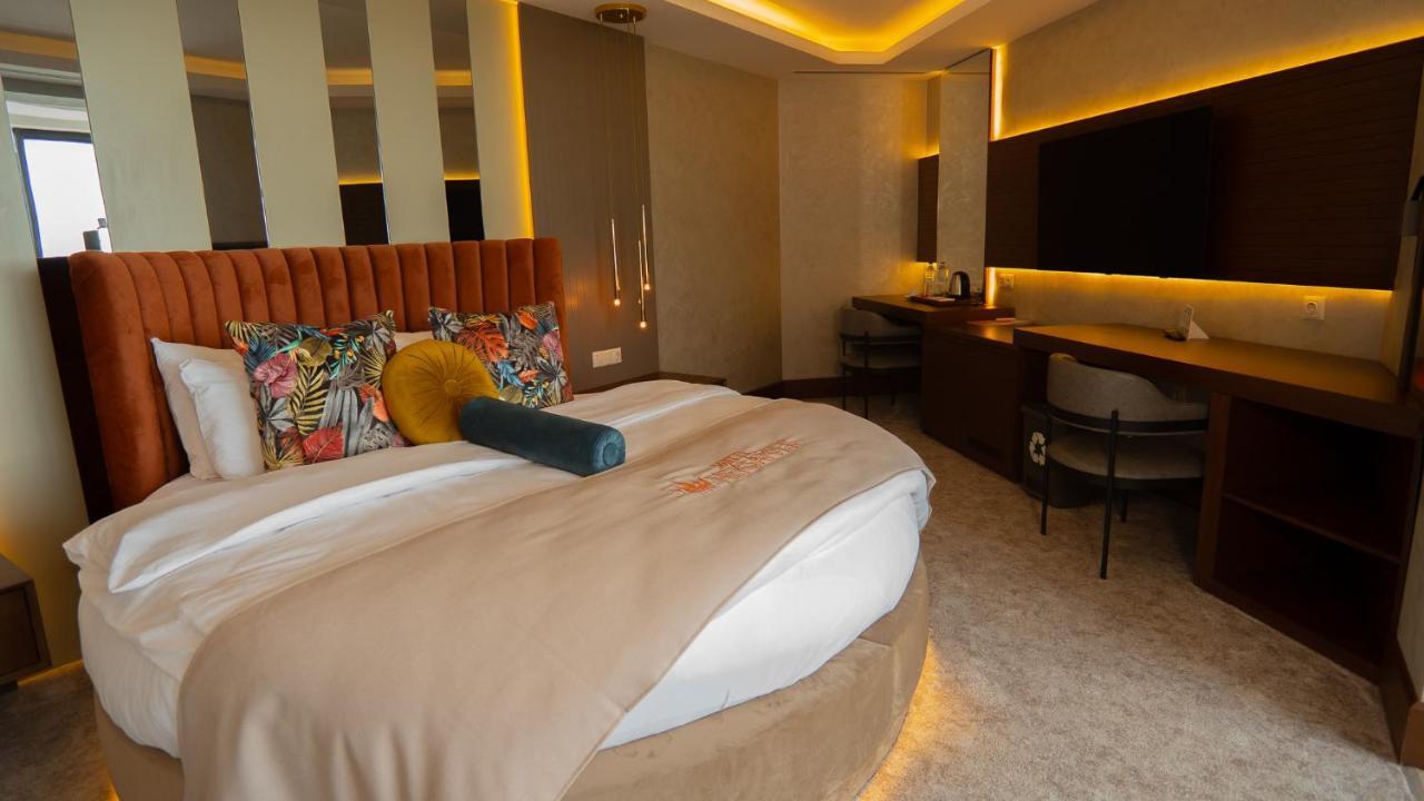 Motel Heksapolis Tavsancil Екстер'єр фото