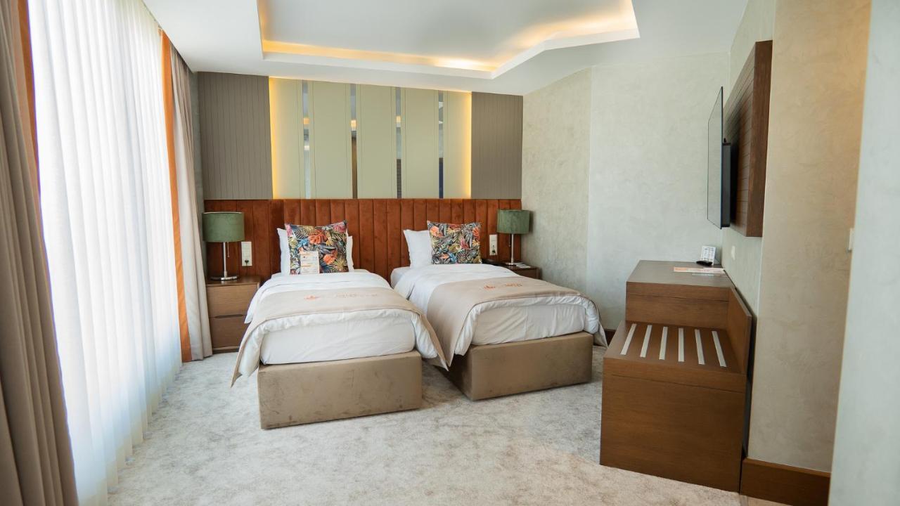 Motel Heksapolis Tavsancil Екстер'єр фото